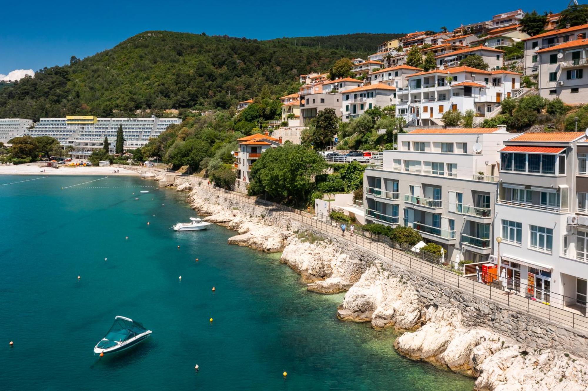Boutique Hotel Adoral Rabac Eksteriør bilde