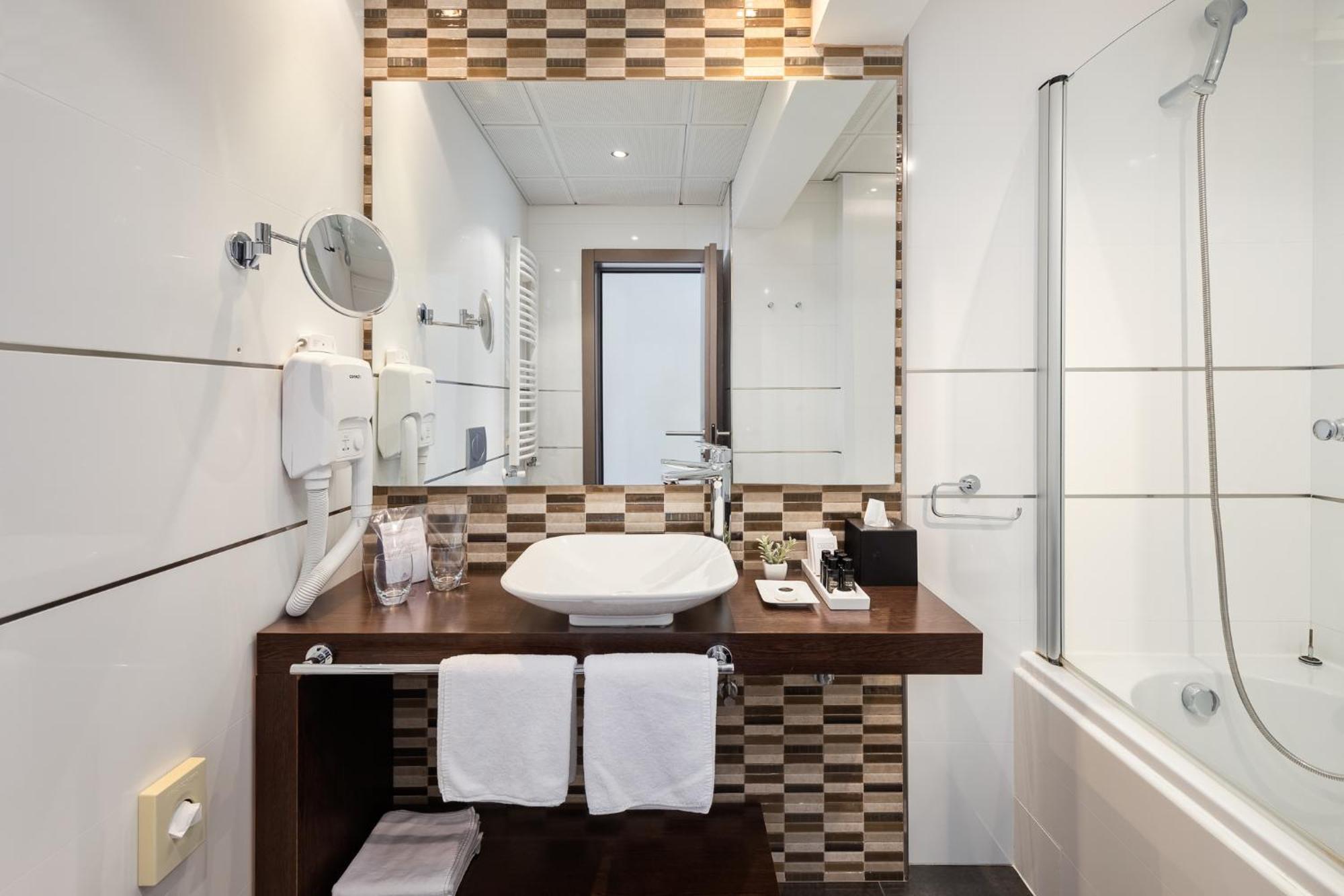Boutique Hotel Adoral Rabac Eksteriør bilde