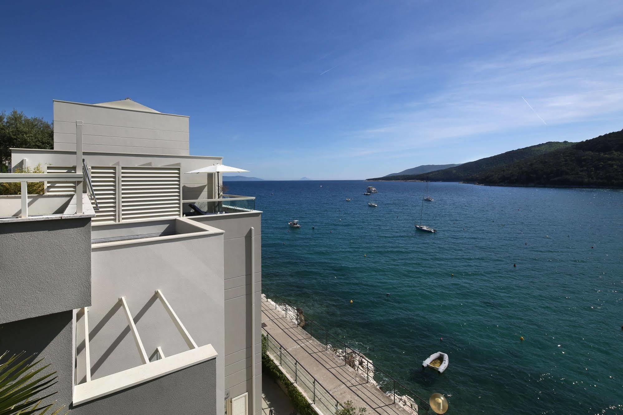 Boutique Hotel Adoral Rabac Eksteriør bilde