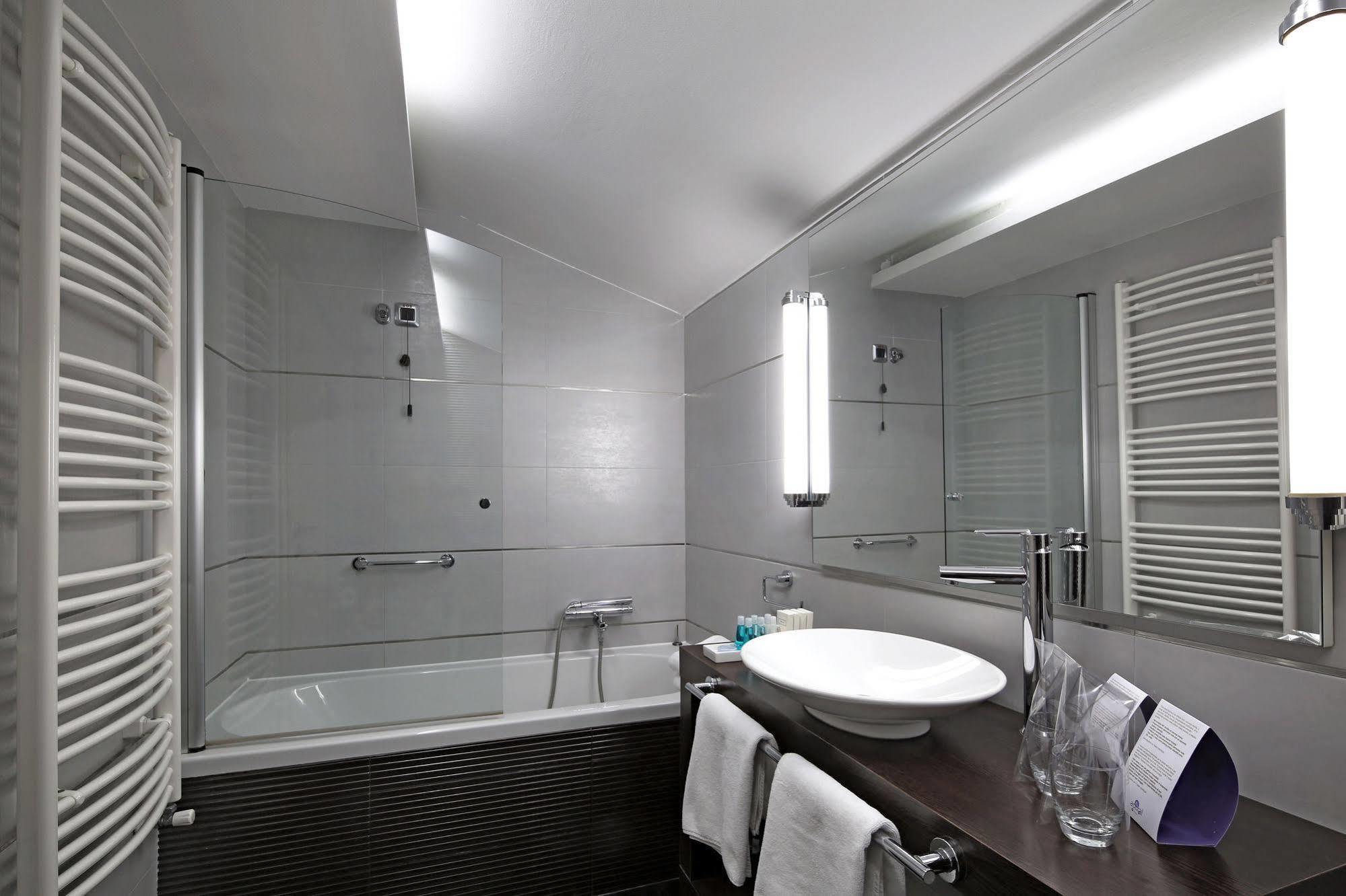 Boutique Hotel Adoral Rabac Eksteriør bilde