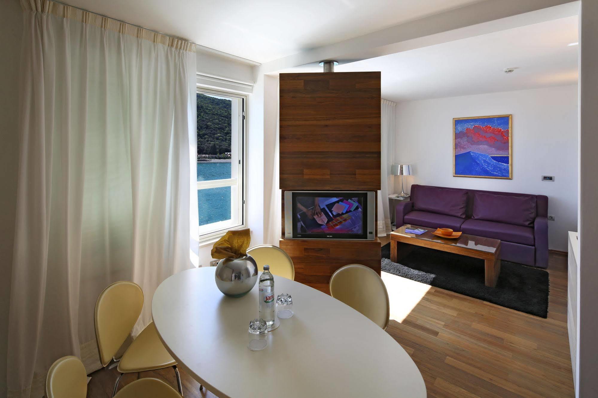Boutique Hotel Adoral Rabac Eksteriør bilde